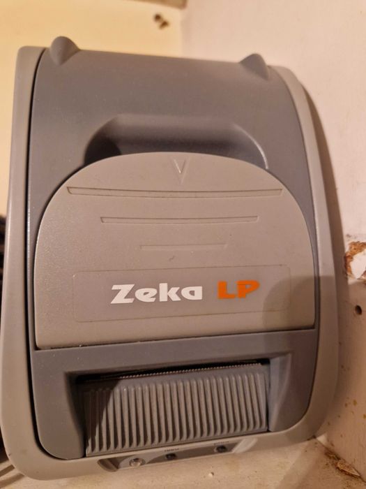 Етикетиращ принтер ZEKA LP