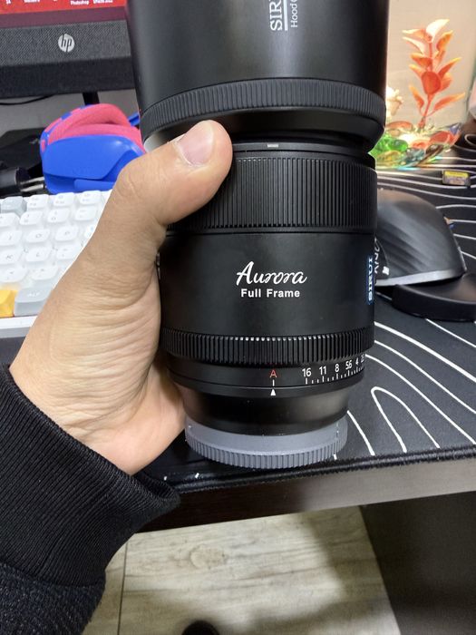 sony 85 mm 1.4 sotiladi