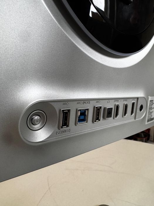 Monitor Samsung OLED 32