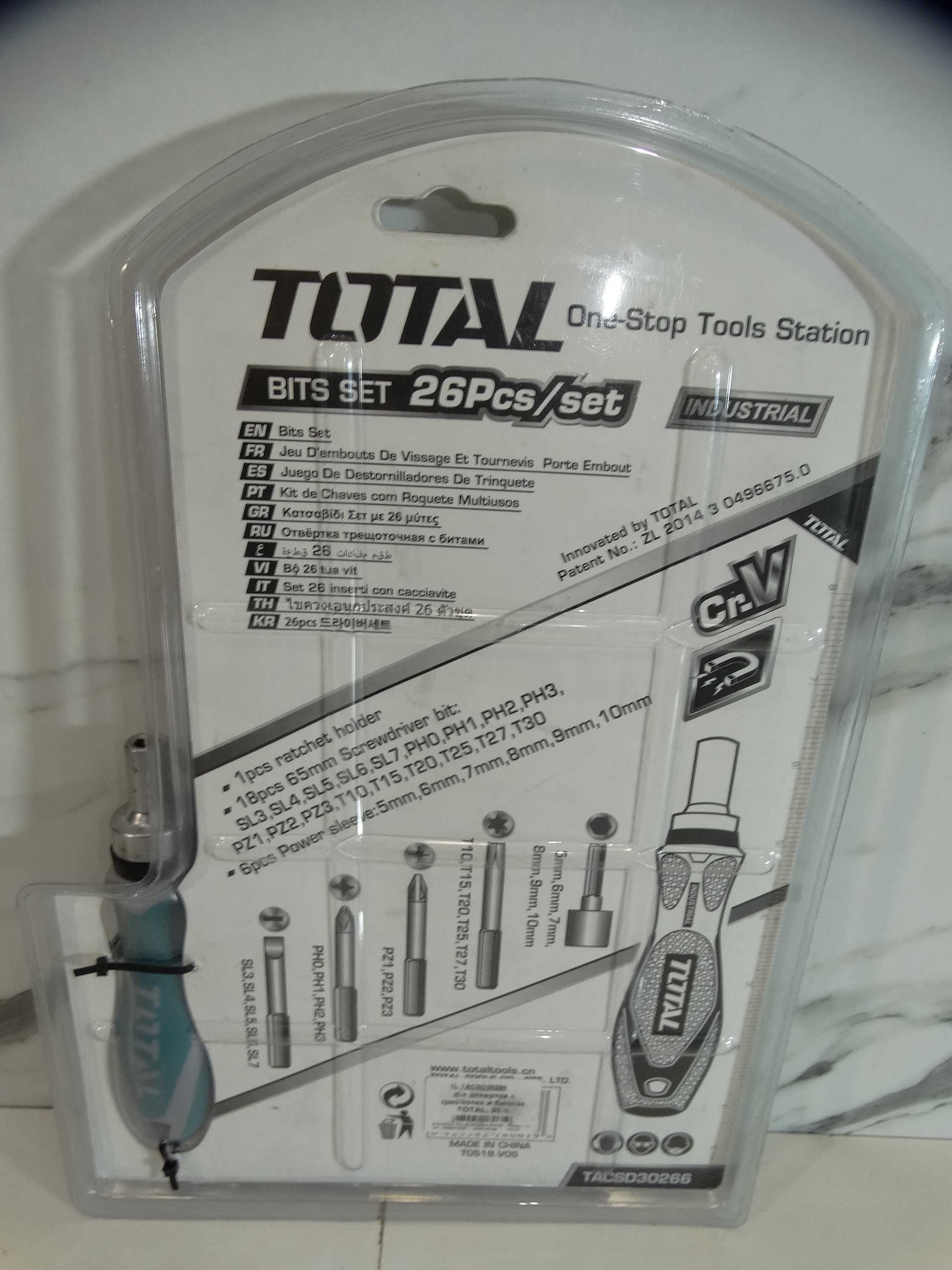 TOTAL TACSD 30266 - Отвертка с тресчотка и битове, 26 части