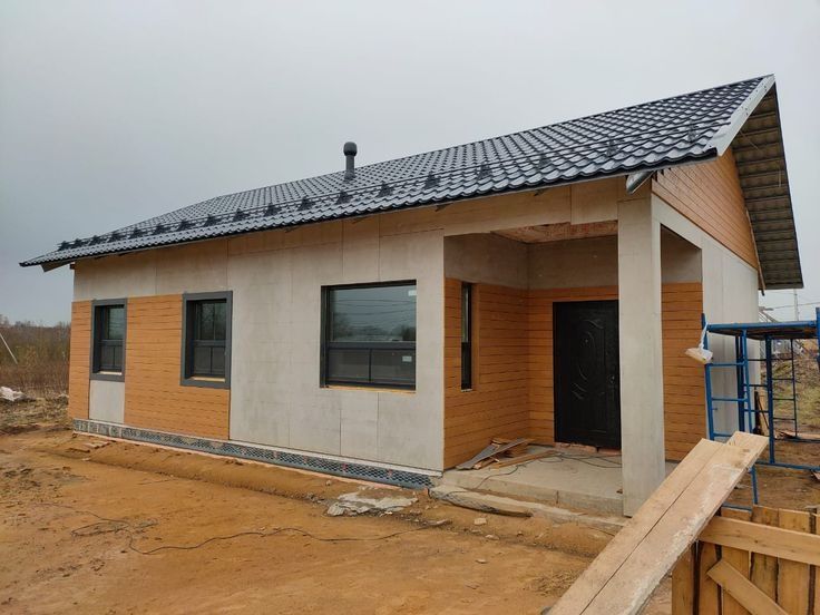 Case pe structura metalica