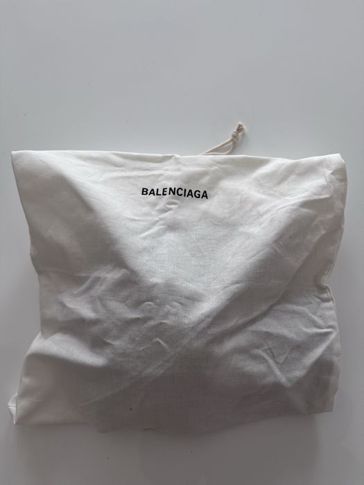 Sapca Balenciaga