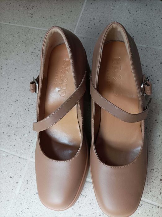 Pantofi Cropp, cu platforma si toc, bej, mar.41