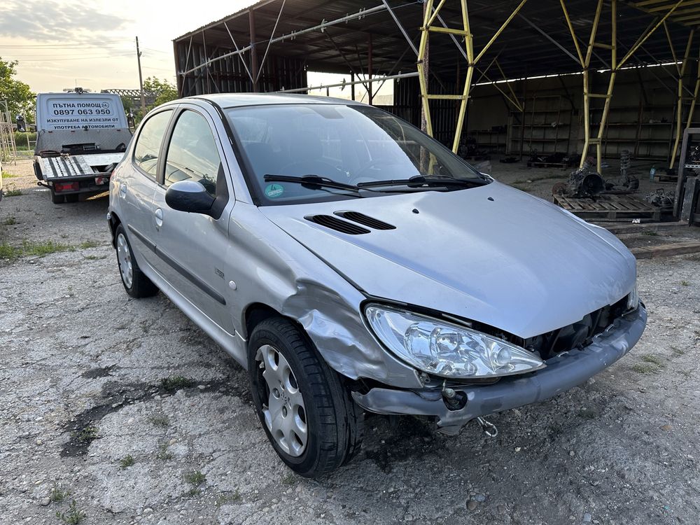 Peugeot 206 1.6 HDi / Пежо 206 на части