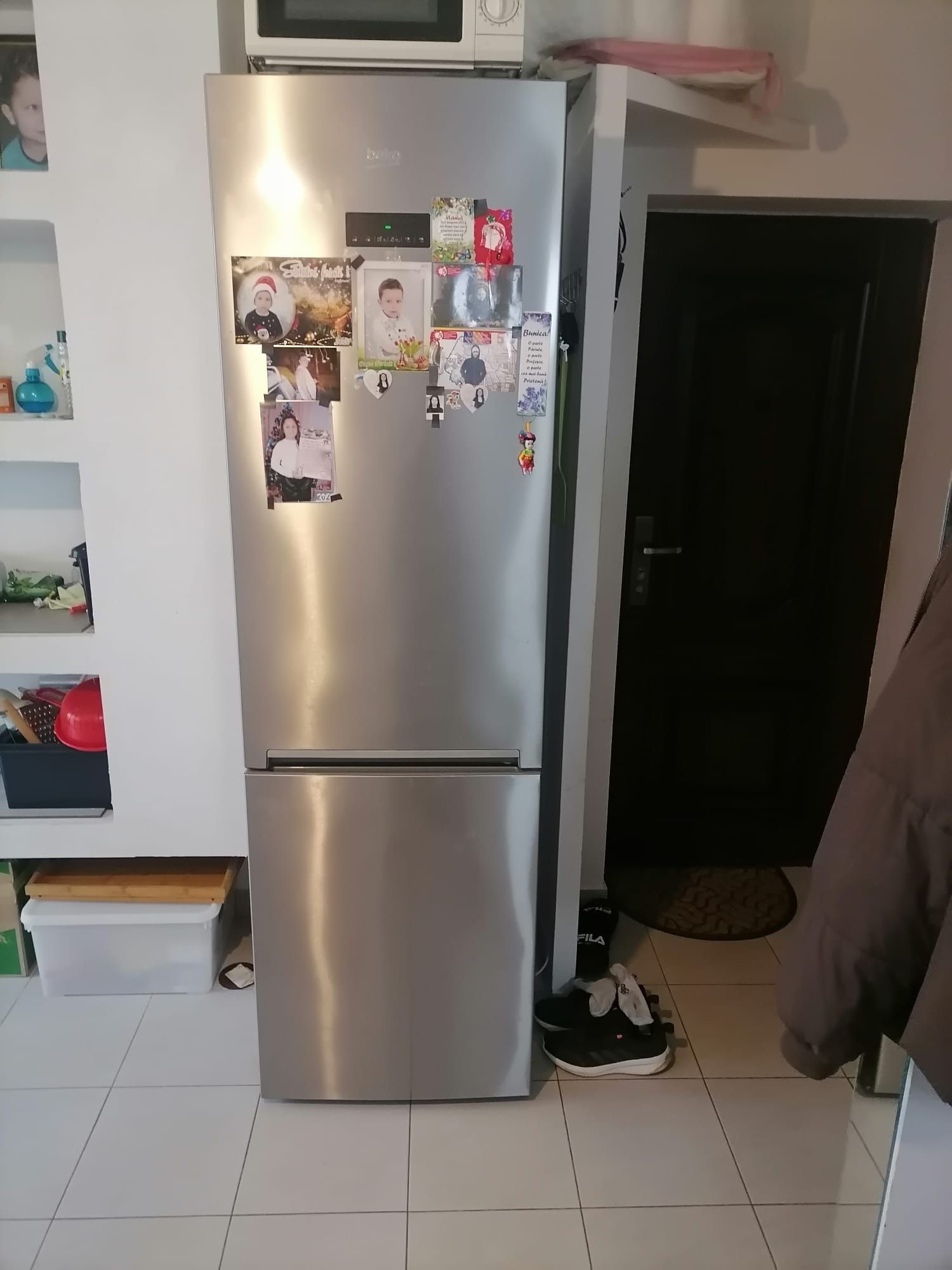 De vânzare frigider beko mare inaltime 210m stare perfecta