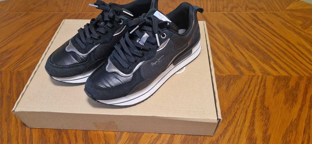 Дамски маратонки Pepe Jeans