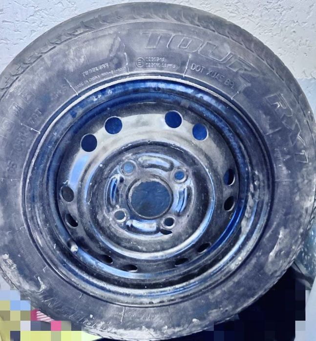 Zapaska balon sotiladi.
