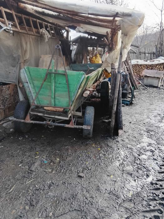 Tractor universal 445