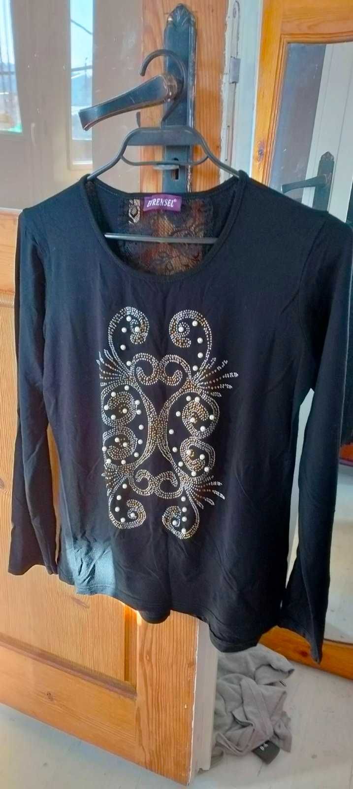Продавам дамска блуза