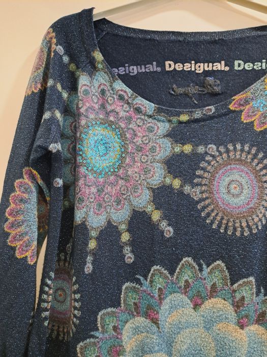 Desigual пуловер с блестящ ефект р-р С