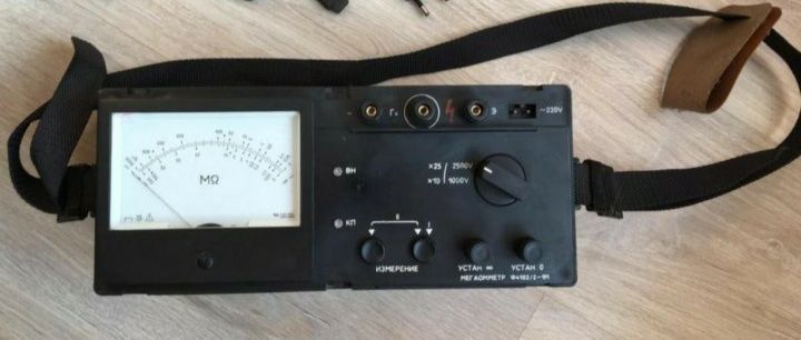 мегаомметр, вольтметр1000тг,советские советский Юг