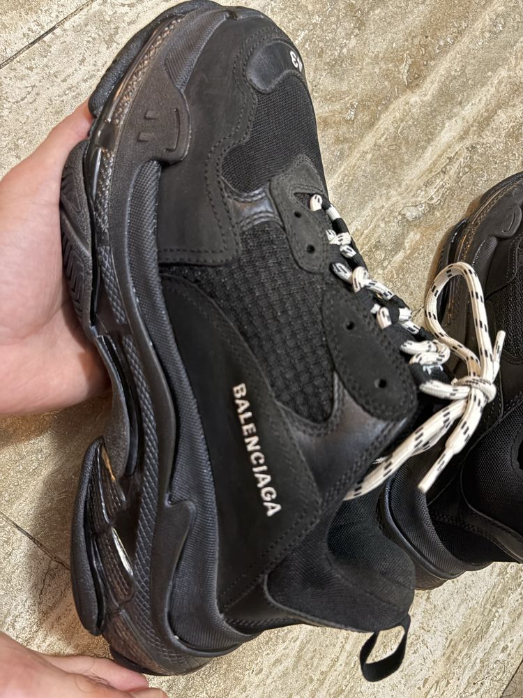 Balenciaga Triple S - 43