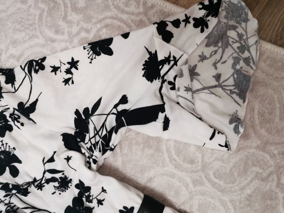 Елегантна, стилна рокля DENS, с интересни панделка, ръкави и гръб, XXL