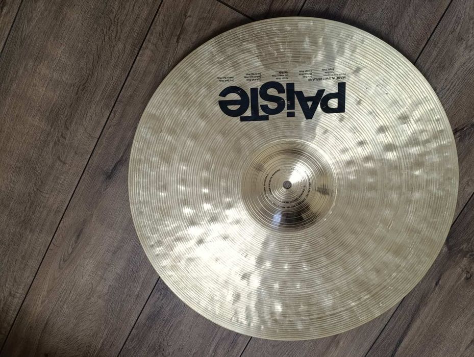Продавам Швейцарски чинели Paiste!