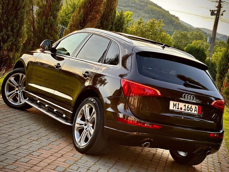 Vând Audi q5 2012