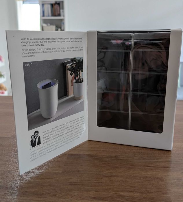 Incarcator wireless cu sterilizator UV Lexon Oblio