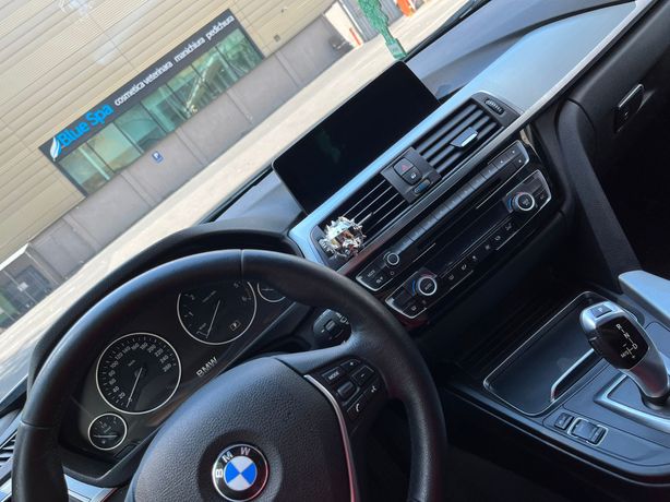 BMW  F30 2015 LCI