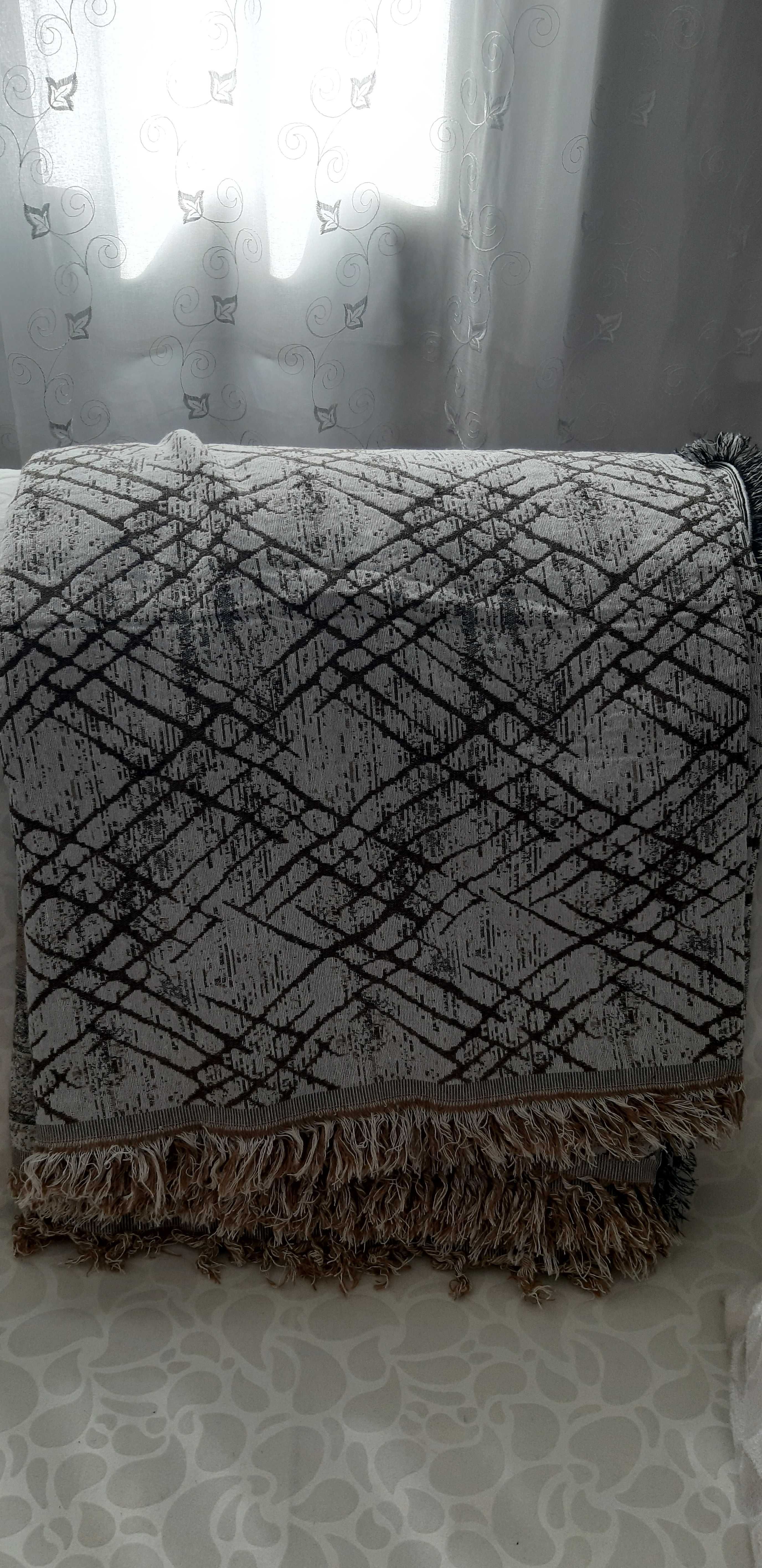 Одеяло с пюскюл (размер 1.70-2.20), завивки