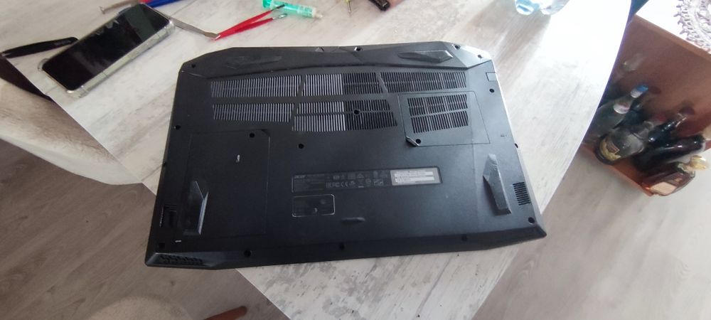 Dezmembre Acer nitro fara placa de baza