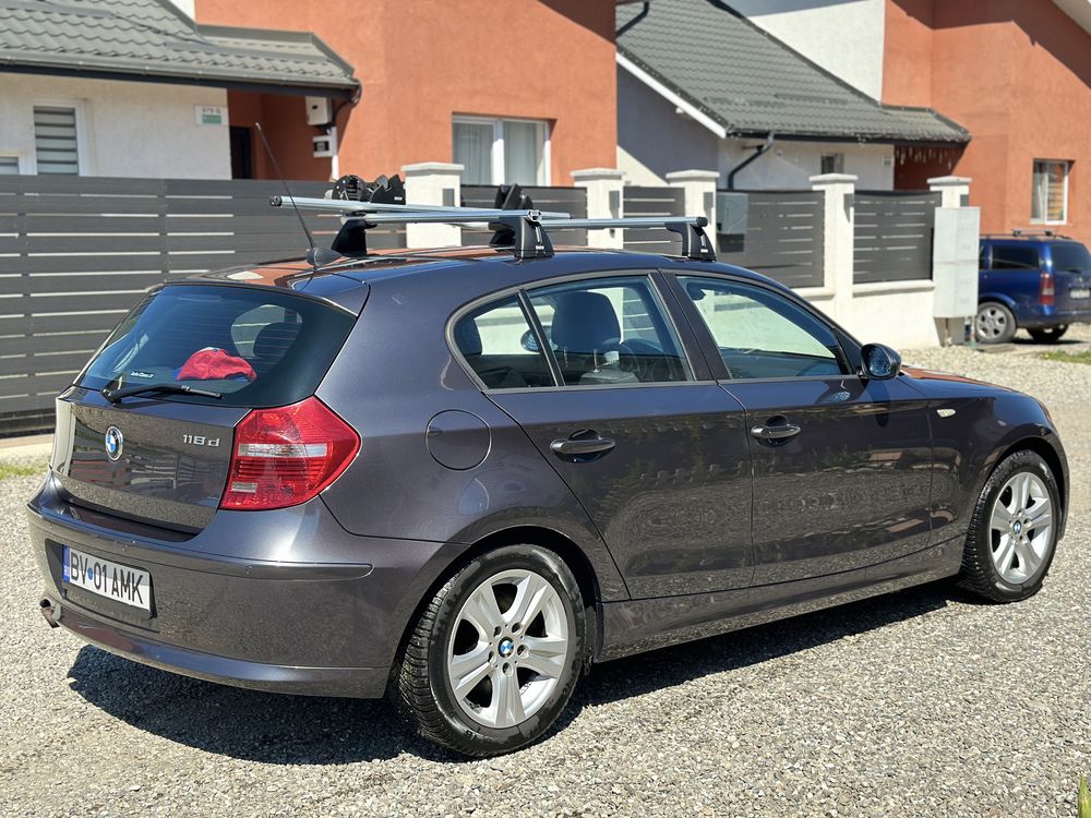 BMW 118 D/ 143 cai/ manual