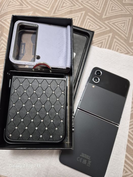 Samsung Galaxy Z Flip 4