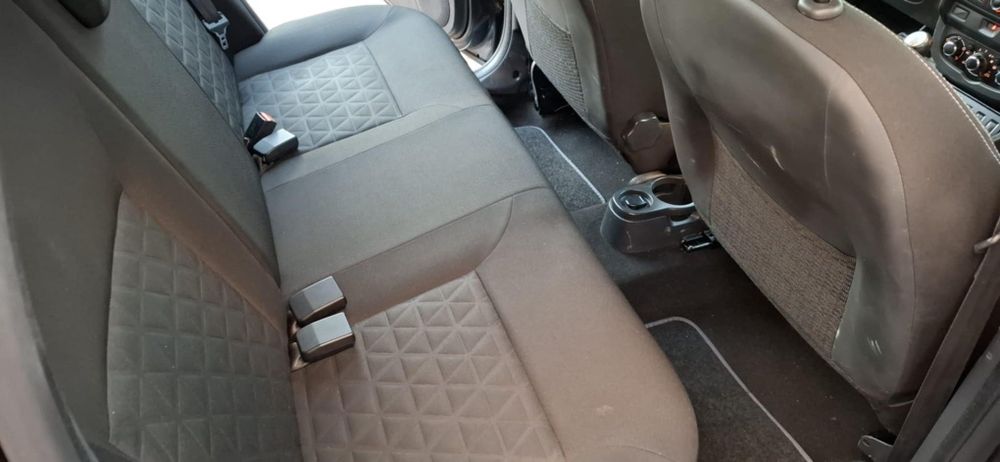 4x4 . 4x2 Adusa recent