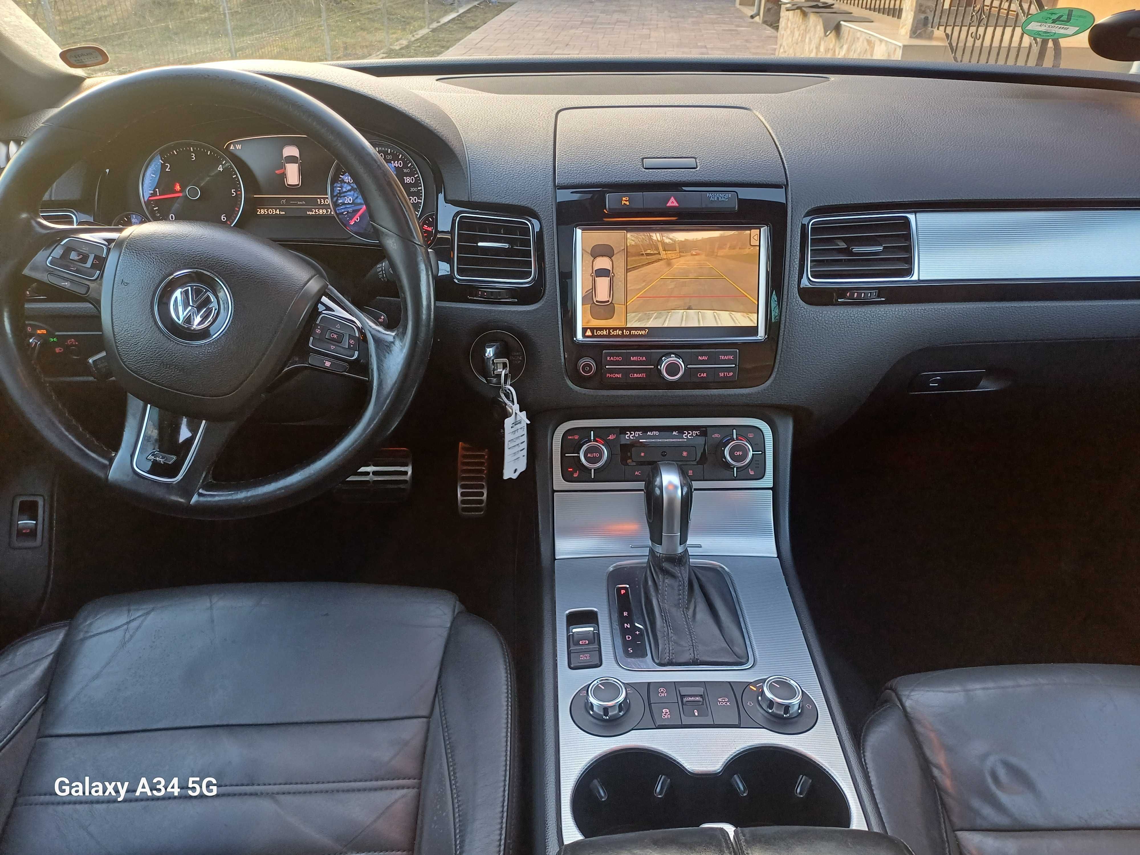 VW Tuareg 3.0  Diesel 2011