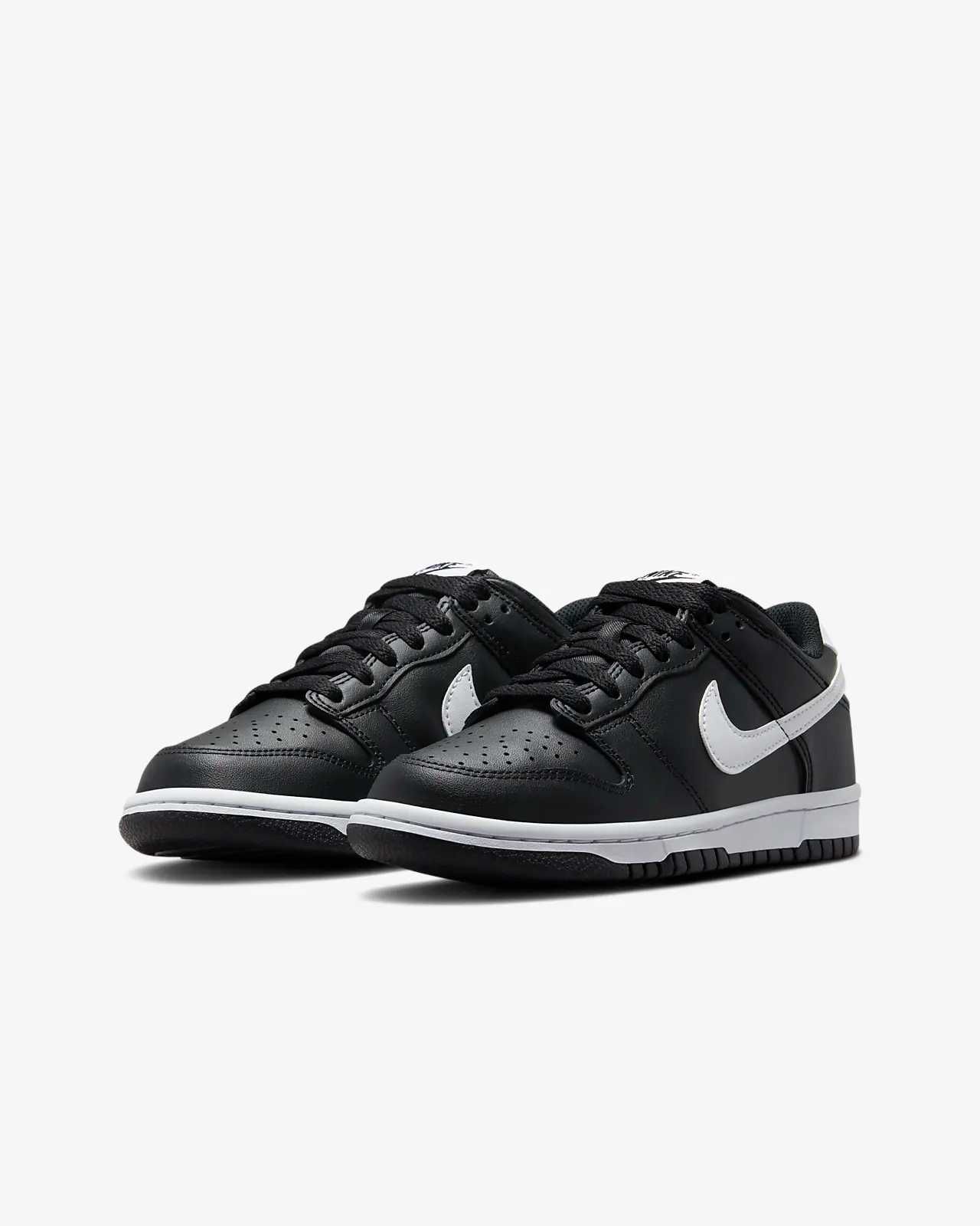 nike air dunk low black/white 39