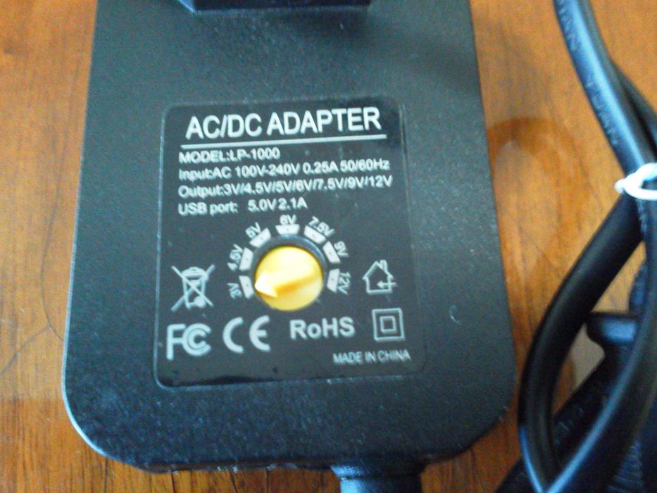 Alimentatoare  :Reglabil,Rad Cas Auto, Lampi Halogen,Driver Barete Led