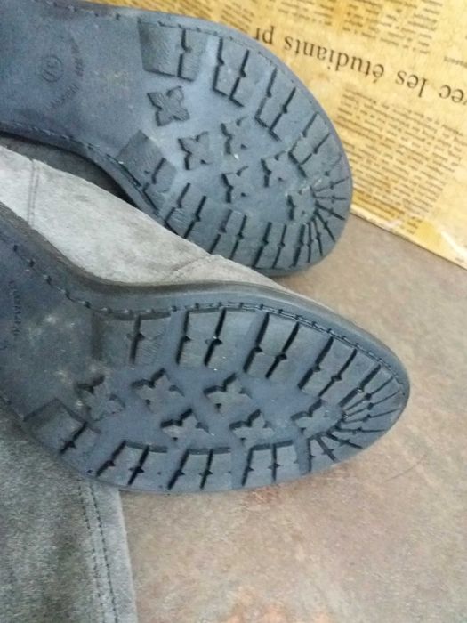 дамски ботуши,зимни обувки,чизми над коляно номер37