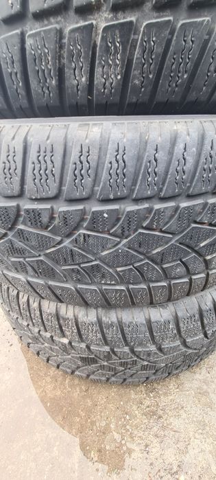 Гуми Dunlop 235/50/19