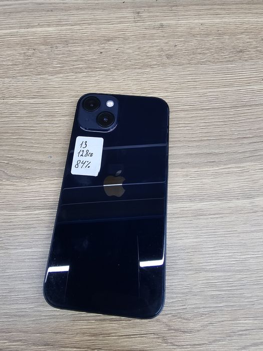 Продам айфон 13 128гб