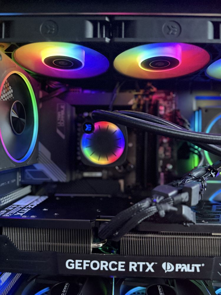 PC Gaming RGB RTX 4080s i7 14700k 32gb