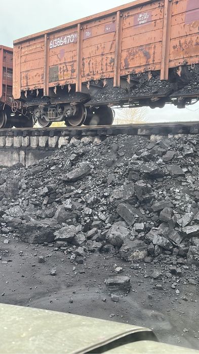 Доставка Камазом простой и калиброванный уголь