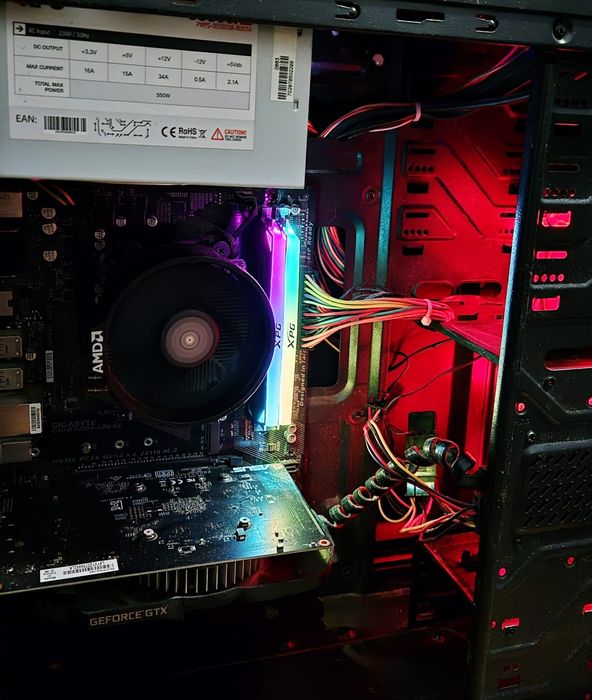 Unitate Gaming R3 2200G/Gtx 1650