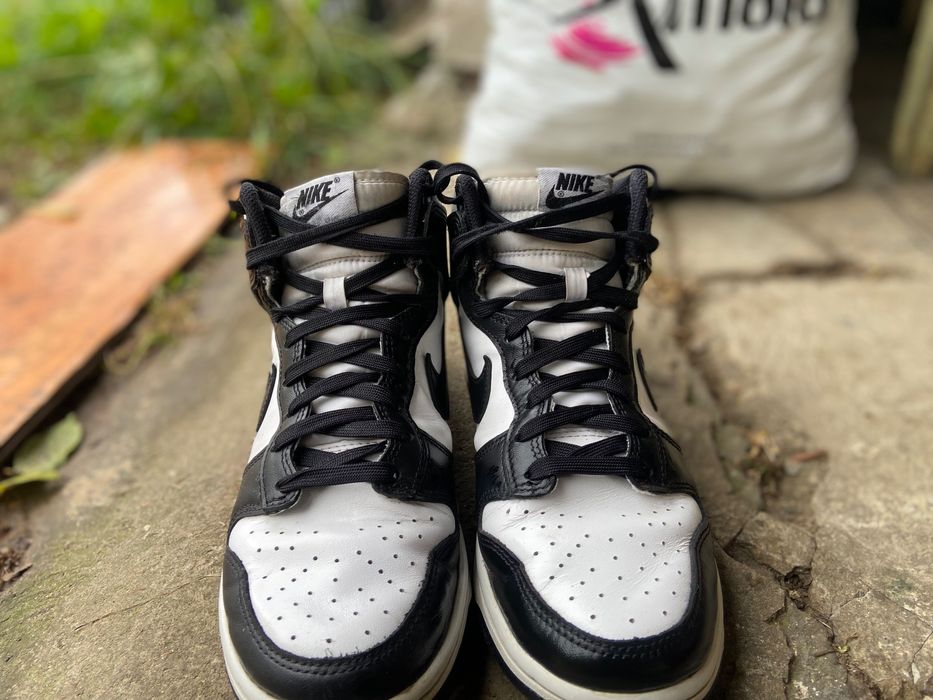 Adidasi Nike model