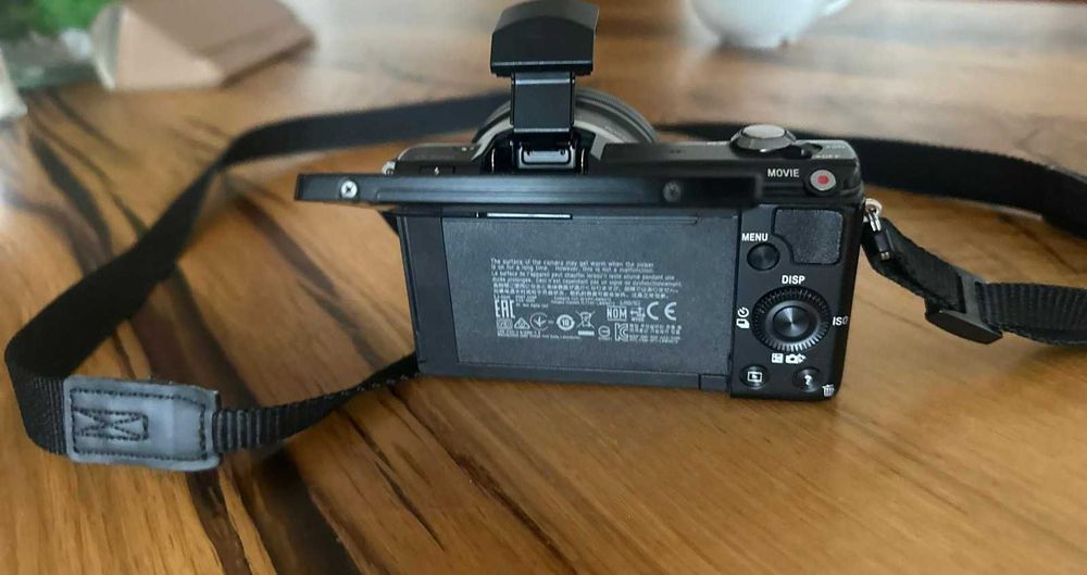 Camera foto Sony Alpha 5000, stare excelenta