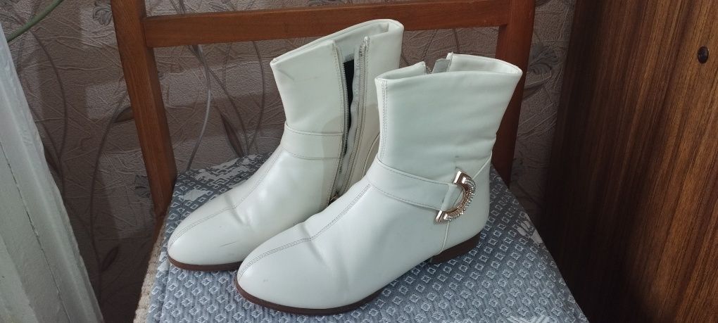Осенние женские полусапожки