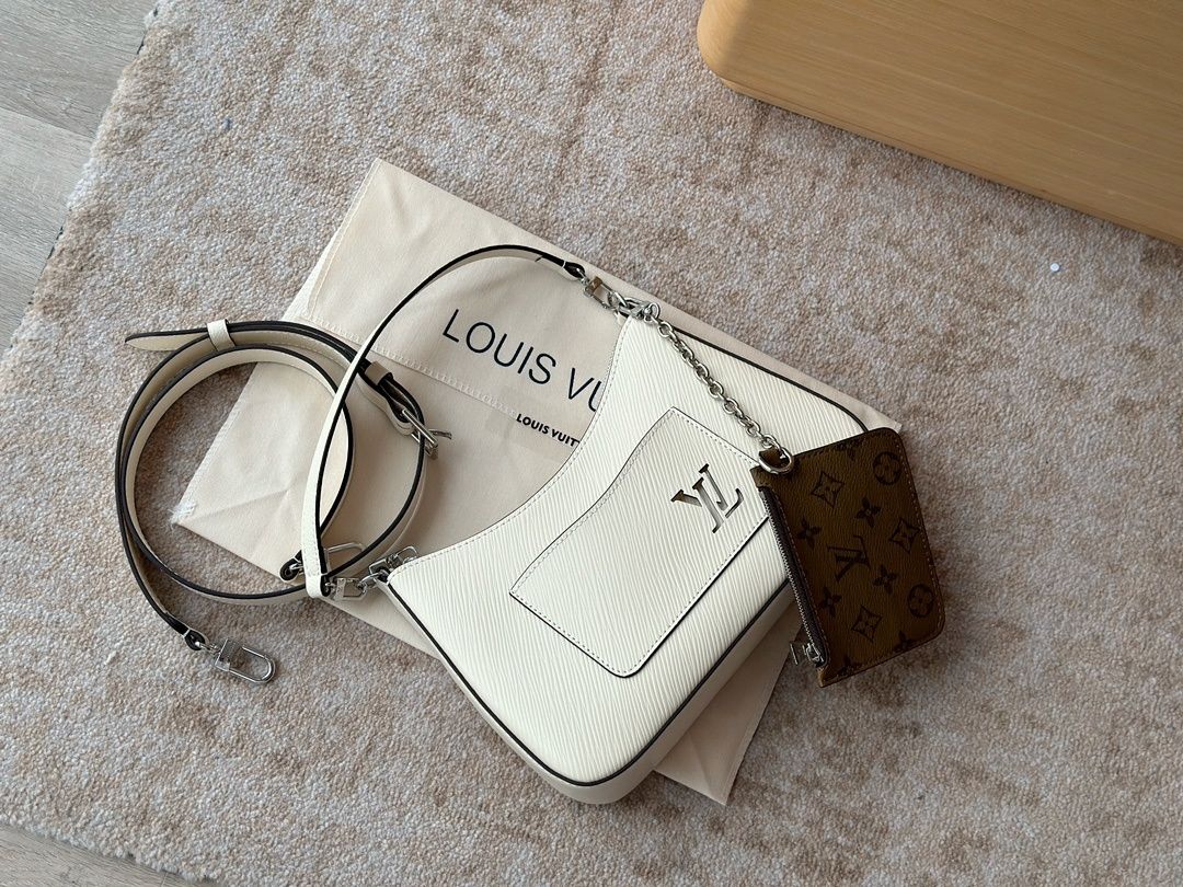 Geanta Louis Vuitton Marelle piele