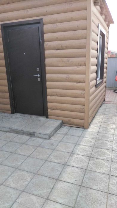 Срочно ! продам часть дома в Мичурино!