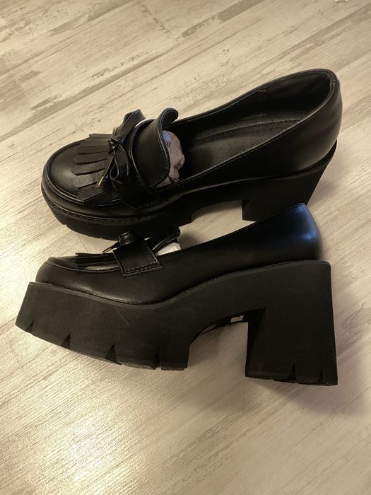 Pantofi dama marime 39