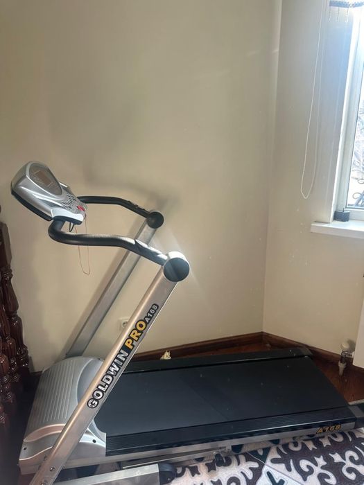 Беговая дорожка в хорошем состоянии