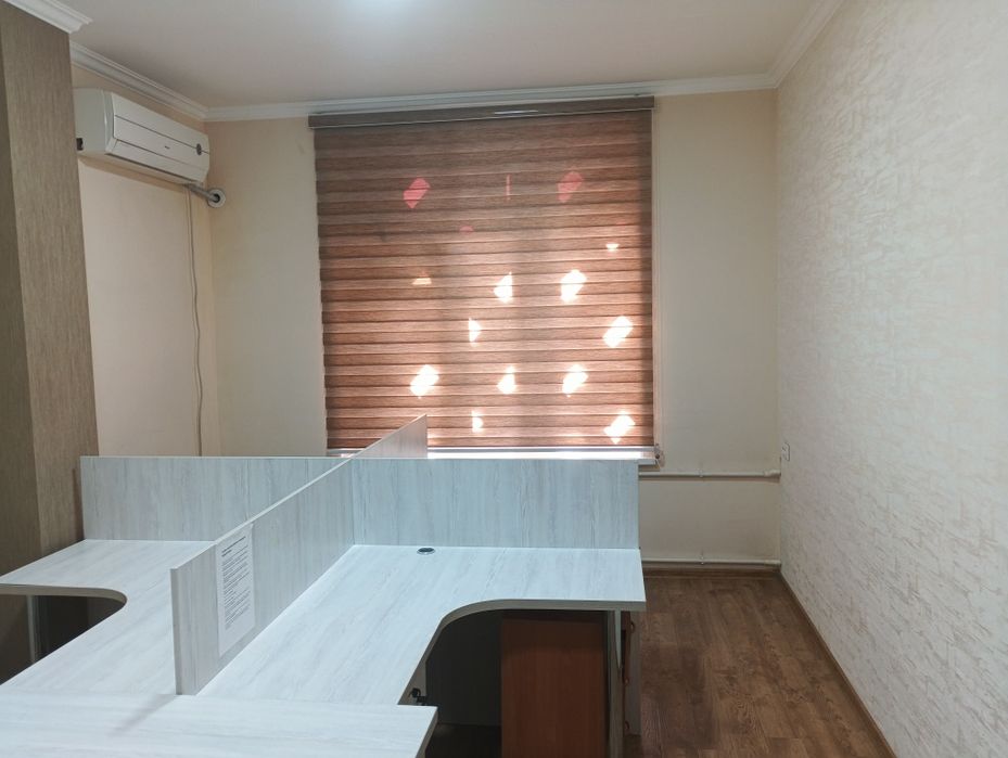 Офис с хорошим ремонтом рядом со спорт товарами Чиланзар