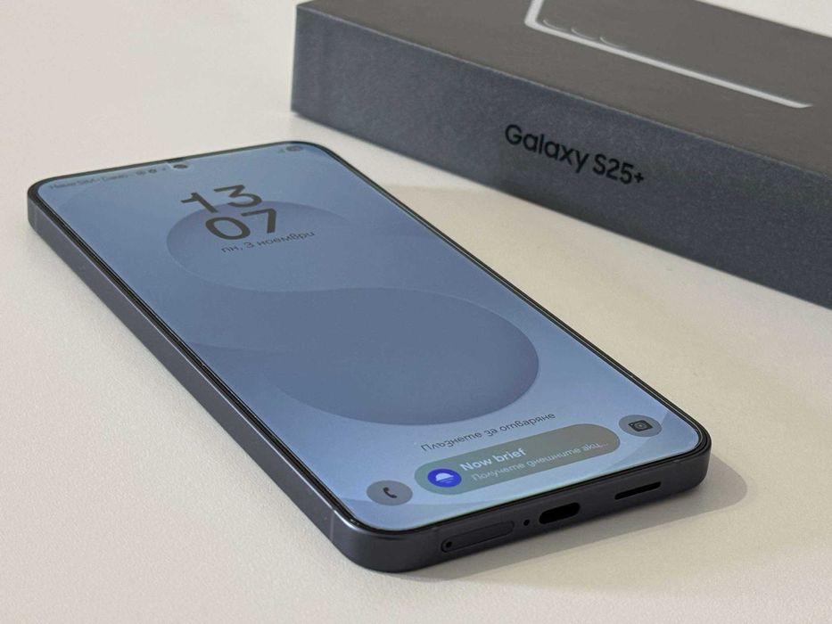 Бартер! НОВ! 24м.Гаранция! Galaxy S25 Plus BlueBlack (Тъмносин)