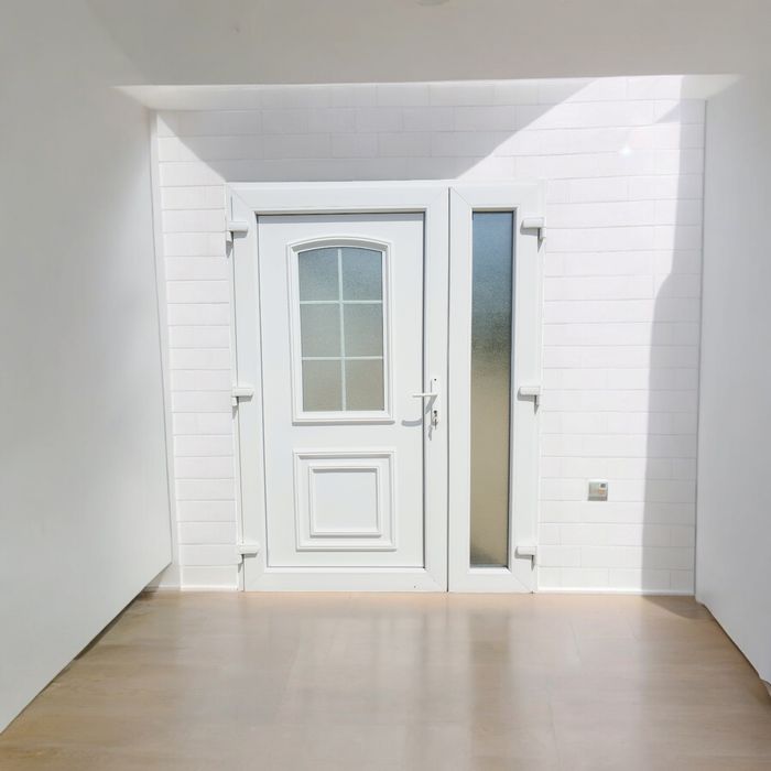 Usa exterior termopan dubla pvc de calitate cu 5 camere