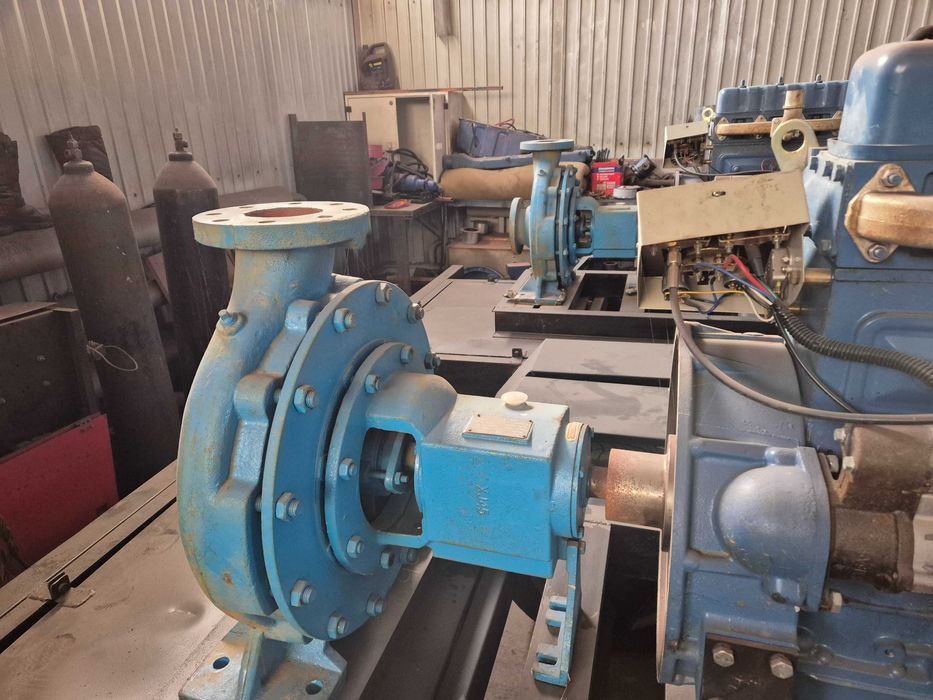 Мотопомпа.  Новая