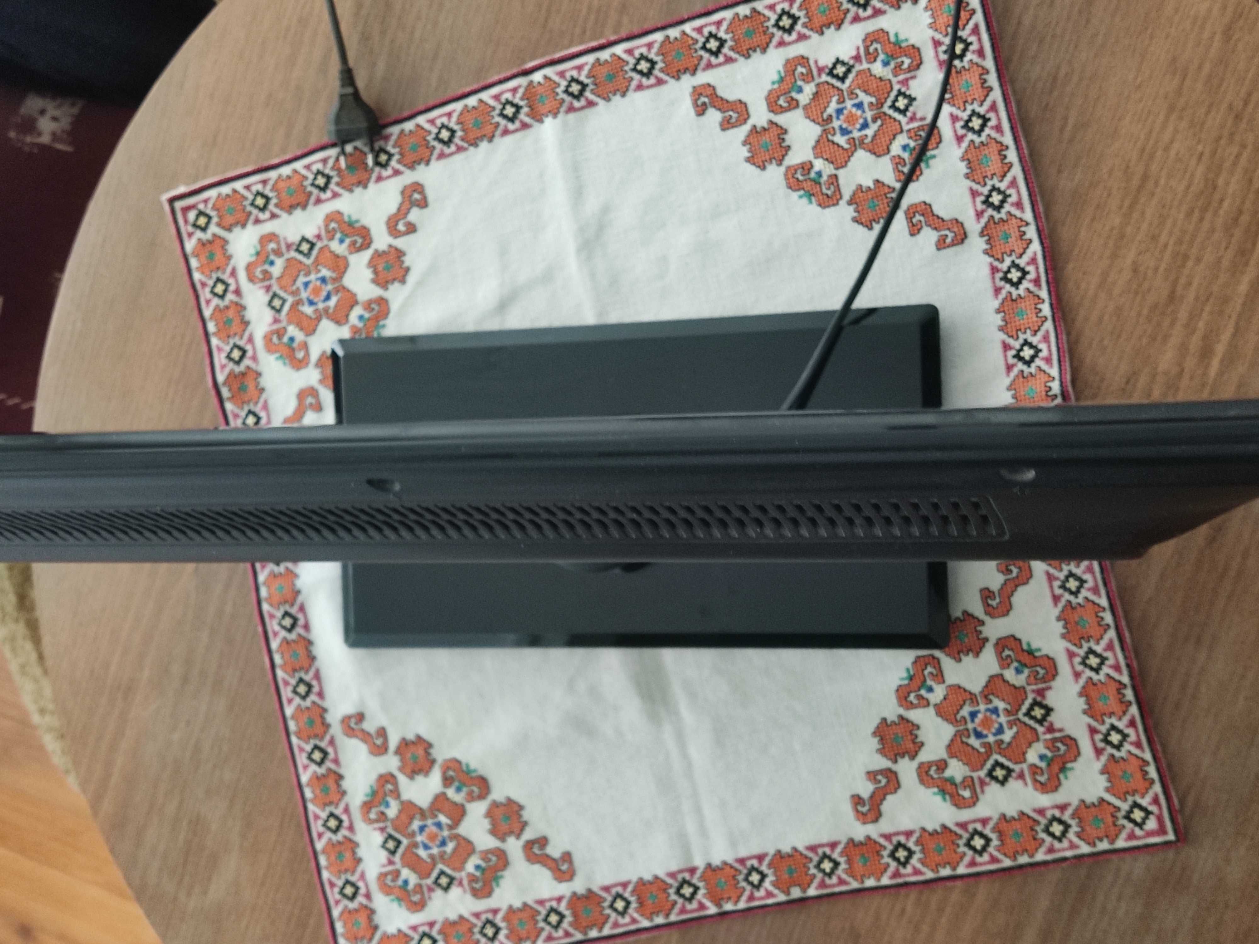 Телевизор NEO LED-3260FHD 32" (За части)