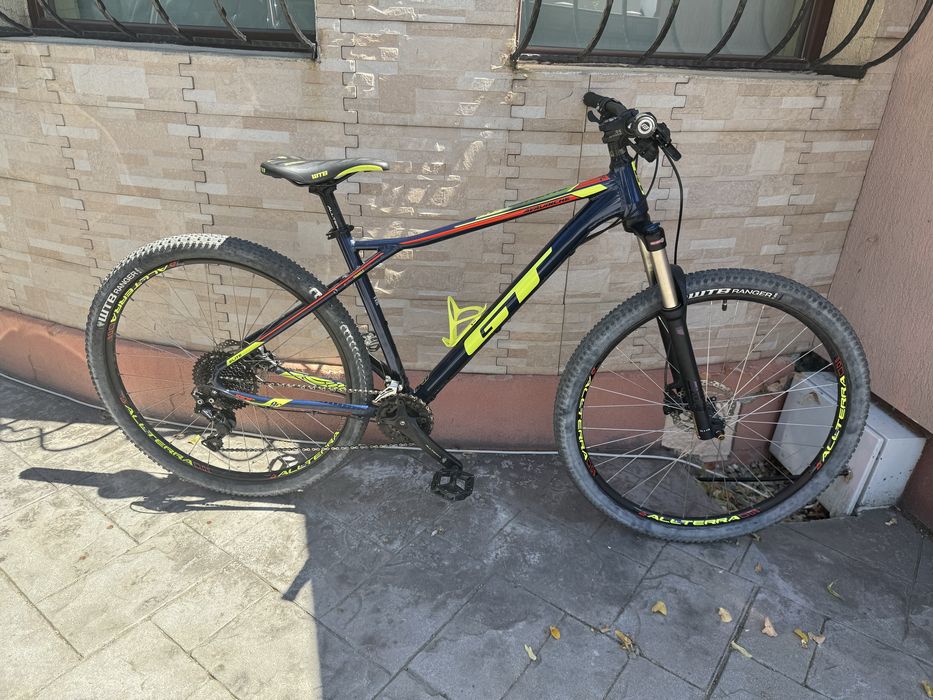 Bicicleta MTB GT