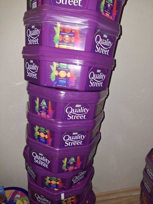 Cutii englezesti quality ,celebration sau sweet  shop si haribo