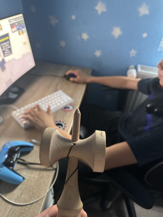 Vand kendama passion custom broken shape,tama e limited time de la ei.